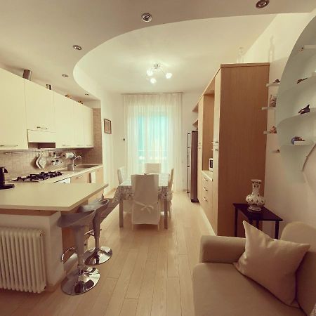 La Casa Di Mila Apartment La Spezia Bagian luar foto