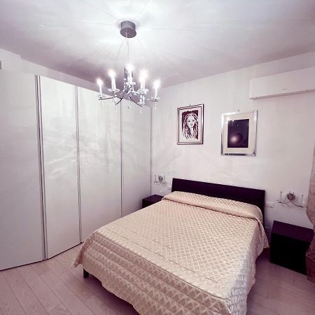 La Casa Di Mila Apartment La Spezia Bagian luar foto