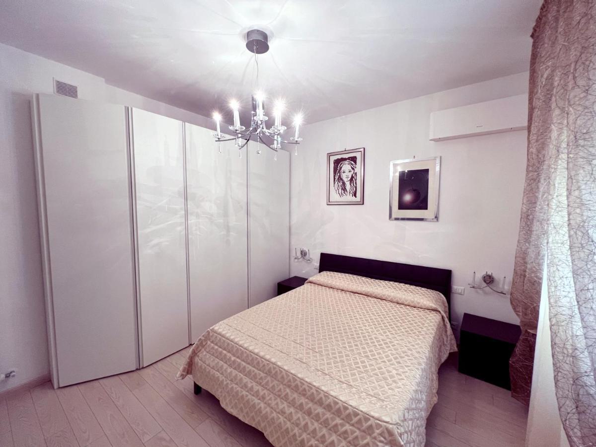 La Casa Di Mila Apartment La Spezia Bagian luar foto